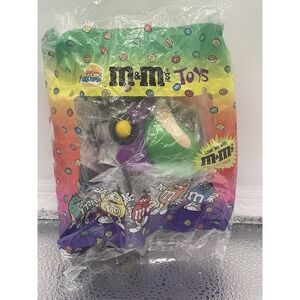 Vintage M&M Green Plain Mini‎ Candy Dispenser Promo by Burger King 2 1/2in